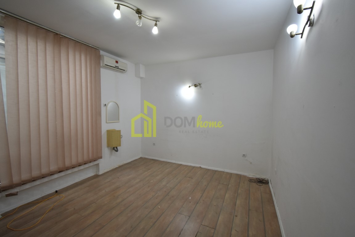 Poslovni prostor 17m2, Centar